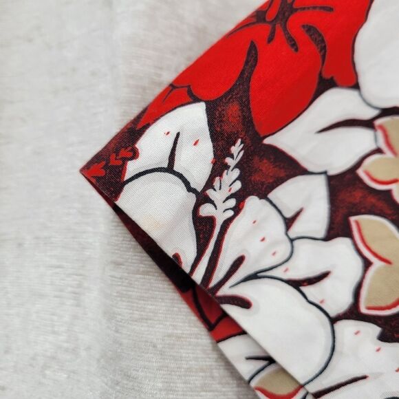 RJC Vintage Hawaiian Aloha Floral Red and White Men's Shirt Hibiscus - Picture 7 of 13